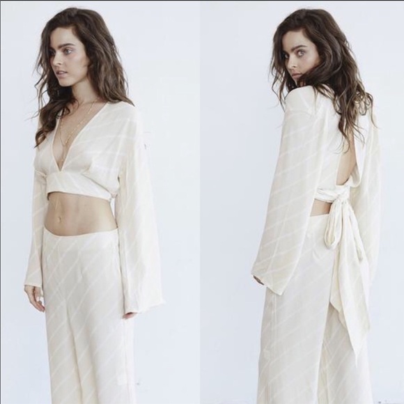 Faithfull The Brand Parisian Tie Waist Top - Picture 5 of 16